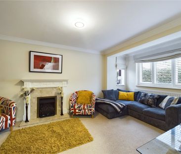 Lamden Way, Burghfield Common, Reading, Berkshire, RG7 - Photo 1
