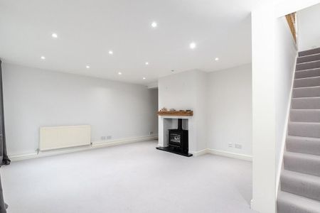 3 bedroom link detached house to rent - Photo 5