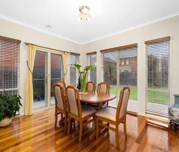 8 Flemming Avenue, Maribyrnong, VIC 3032 - Photo 6