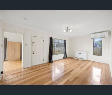 7 Oak Avenue, Doveton, Vic 3177 - Photo 2