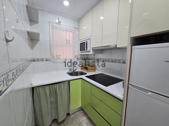 Alquiler de piso en Calle Maestro Francisco Casanovas, 17 - Photo 1