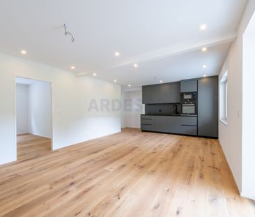 Beautifully renovated home! - Photo 4