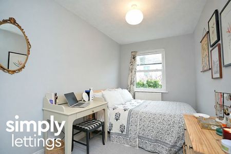 2 Bed property for rent - Photo 3