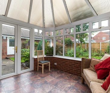 4 bedroom detached house to rent - Photo 4