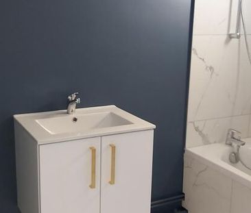 Appartement 4 pièces 83m2 REIMS 900 euros - Photo 3
