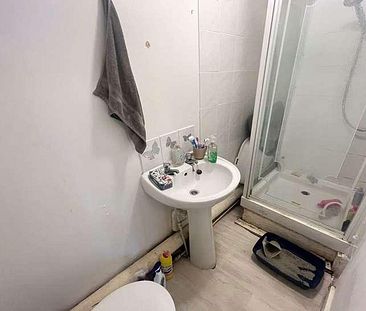 Studio Flat Robinson Road London, Robinson Road, London, SW17 - Photo 4