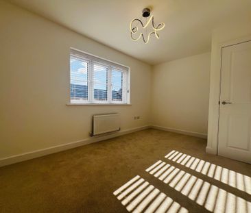 Castle Close, Stamford, Ketton - Photo 1