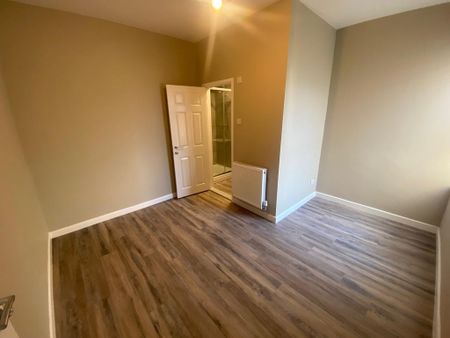 1 bedroom property with land to rent - Photo 5