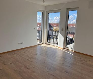2.-Z-Wg* Balkon* nahe UNI / WISTA *10 Min zur S-Bahn* 5 Min zur Str... - Foto 1