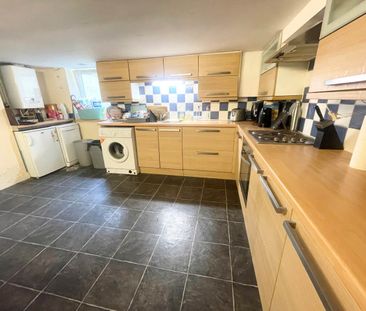 Lucas Street (Room 5), Headingley, Leeds - Photo 5