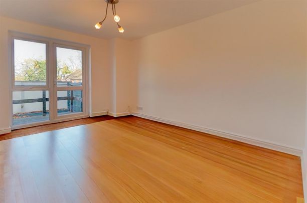 2 BED Flat To rent - Photo 1