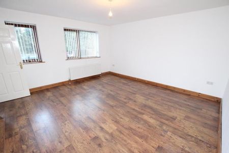 14 Forthriver Road, Belfast, BT13 3SH - Photo 5