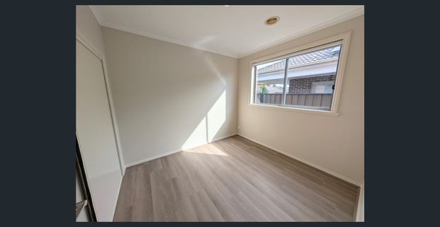 Space & Comfort For All! - Photo 1