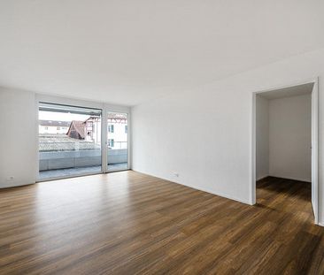 moderne 2.5 Zimmer-Wohnung mit Sitzplatz - Photo 4