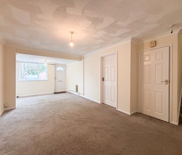 Kirkby Close, Cambridge - Photo 1