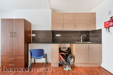 Camberwell Church Street, London - Photo 4