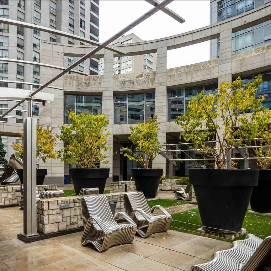 For Lease - 2191 Yonge Street Unit# 2704, Toronto, Ontario - Photo 1