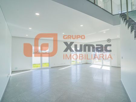 Moradia T4 em Leiria - Photo 2