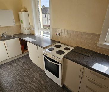 2 bedroom flat to rent - Photo 5
