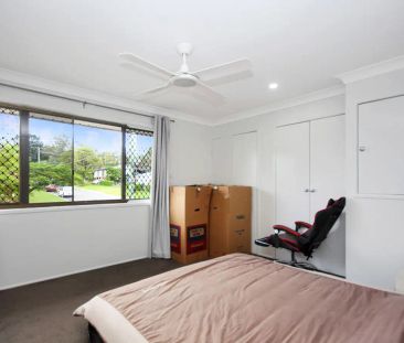 “Split Level 4 bedroom home with plenty of space for the family!” - Photo 6