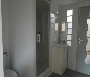 Location Appartement 1 pièce 28m² CHATEAUBRIANT 44110 - Photo 3