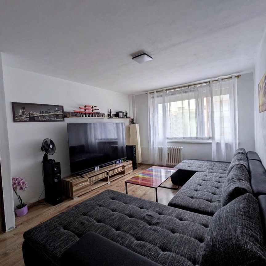 Pronájem bytu 3+1 68 m² - Photo 1