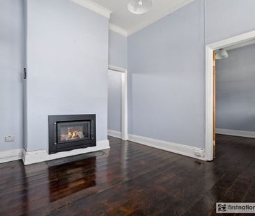 Character, Charm & Blue-Chip CBD Living - Photo 1