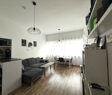 Neuwertige 2-Zimmer Wohnung mit Lift, Loggia und Garagenplatz - Foto 2