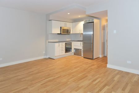 111 Lawton Boulevard - Photo 3