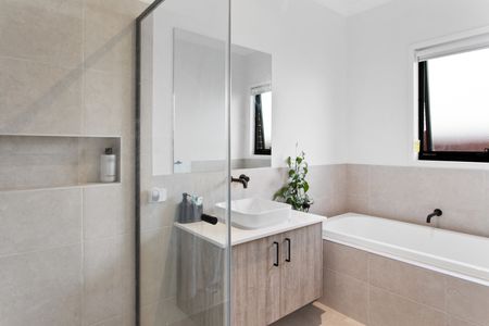 22 Ringwood Street, Narangba QLD 4504 - House For Rent | Domain - Photo 5