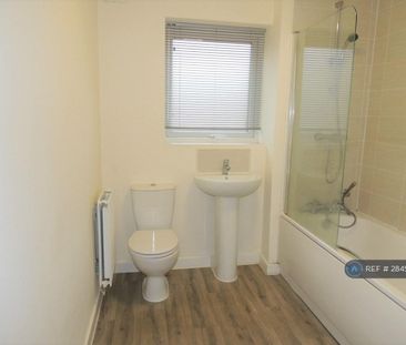 2 bedroom bungalow to rent - Photo 3