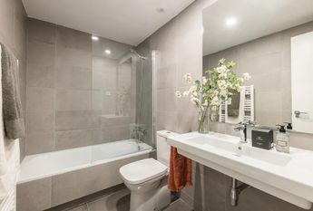 Calle de la Alfalfa, Madrid, Community of Madrid 28029