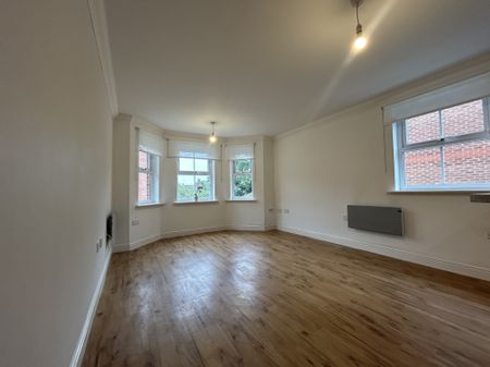 Moss Hey, Wirral - Photo 5