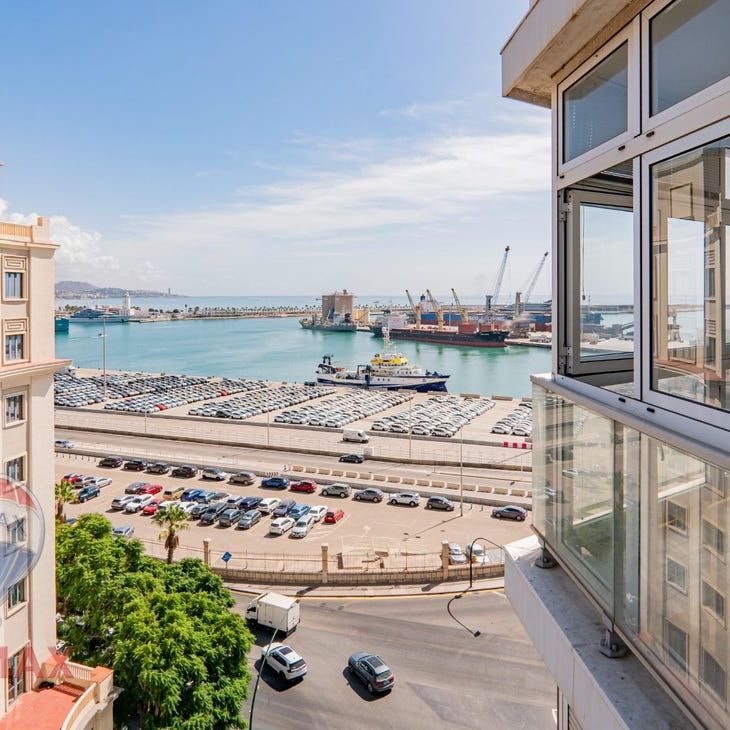 Málaga, Andalusia 29001 - Photo 1