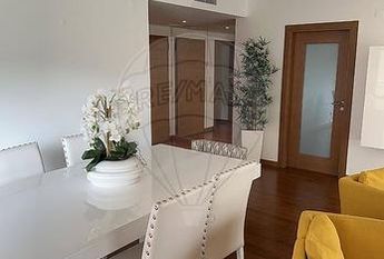 Apartamento T3 em Lisboa
