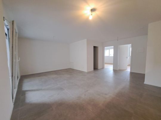 Near Cossonay - Photo 1