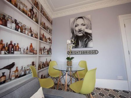 2 bedroom flat to rent - Photo 3