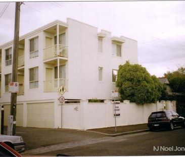 1/23 Holtom Street East , CARLTON NORTH - Photo 2