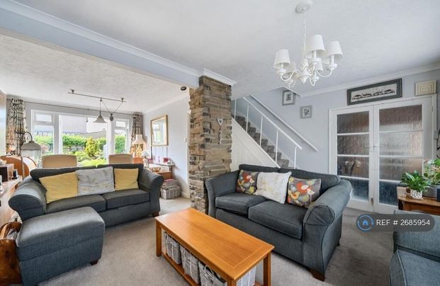 3 bedroom detached house to rent - Photo 1