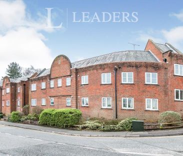 2 bedroom flat to rent - Photo 2