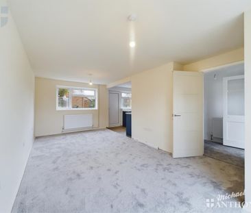 3 bedroom end of terrace house to rent - Photo 3