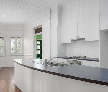 39 Highview Terrace, St Lucia QLD 4067 - Photo 4