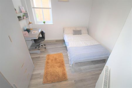 Brayford Court - Studio Room - 26/27 - Photo 3