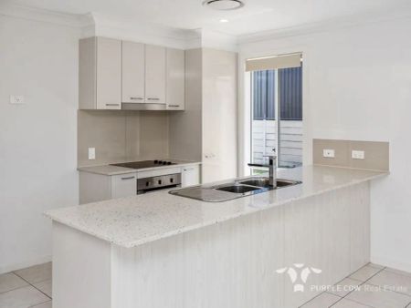 “Family Friendly Home with Large Yard” - Photo 4