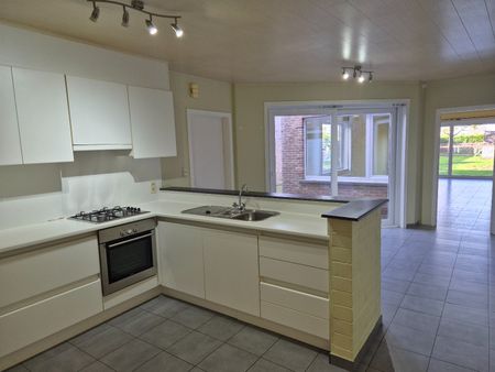 Huis te huur in Evergem - Photo 4