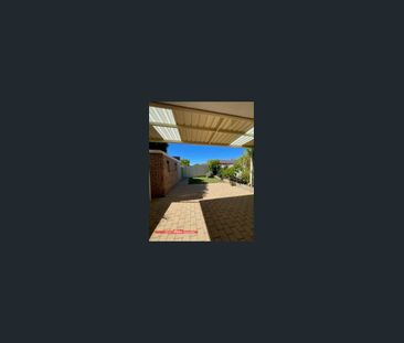 MOVE IN ON MEROPE! - Photo 6