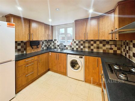 2 bedroom house to rent Bridley Moor Road, Redditch, Worcestershire, B97 - Photo 5