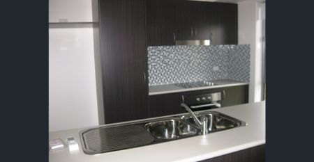 Spacious 4 Bedroom Family Home in Smithton - Photo 3