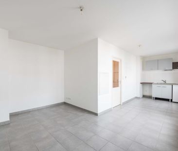 Location Appartement 1 pièce 29m² NANTES 44000 - Photo 2