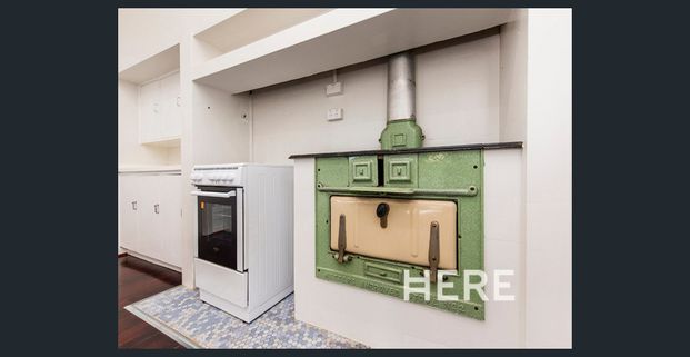 Charm and character - Initial 6 month lease - Photo 1